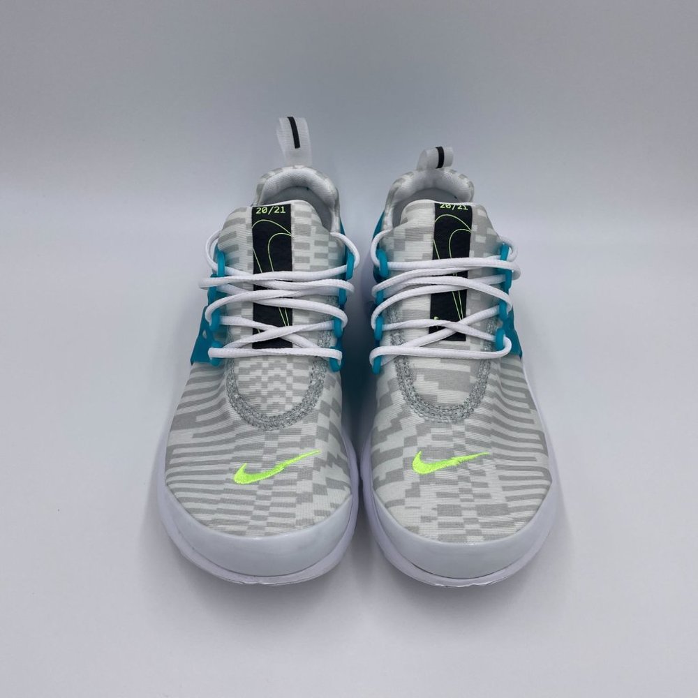 Nike Presto White / Aquamarine Womens Shoes - Picture 9 of 15